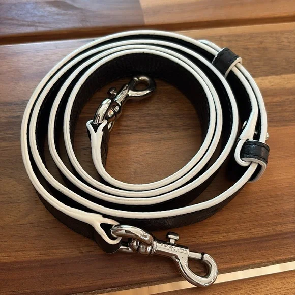 Large Marc Jacobs Black and White Lunchbox Purse - Picture 12 of 15